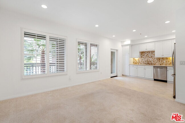 Photo - 6020 S Seabluff Dr Unidad 218 Rental