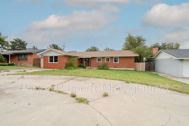 Photo - 1703 Pecos St