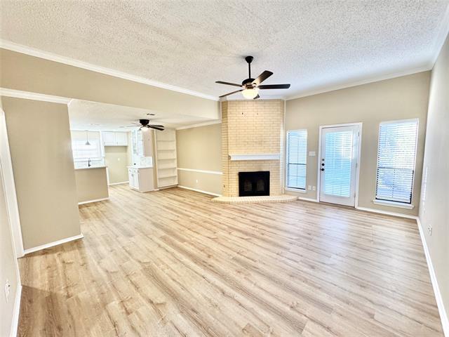Photo - 204 Pear Tree Pl