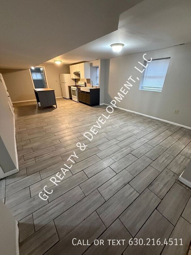 Photo - 2144 W Estes Ave Unit G