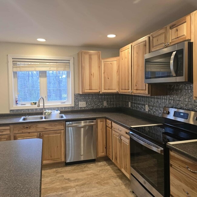 Photo - 315 Old Concord Turnpike Townhome