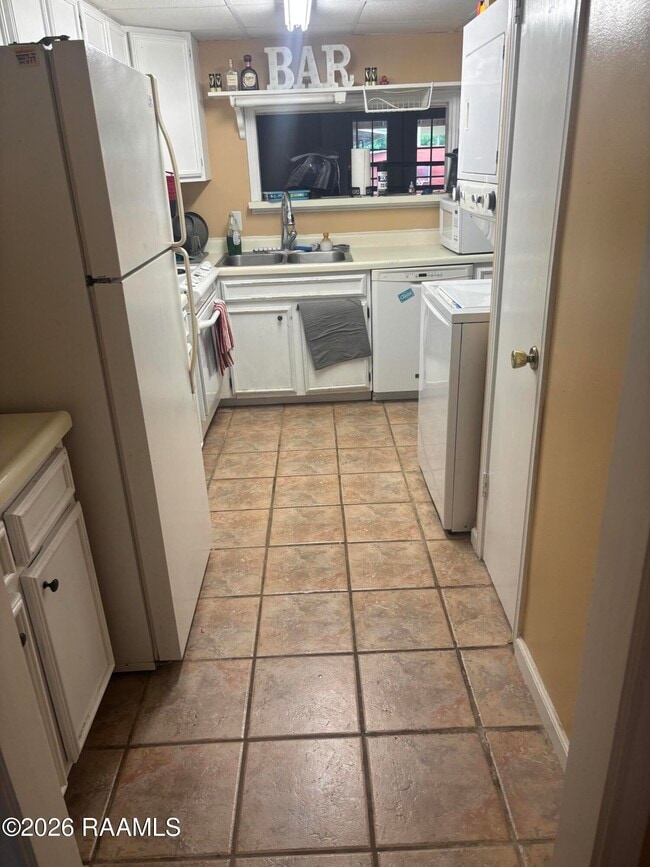 Photo - 1312 Dulles Dr