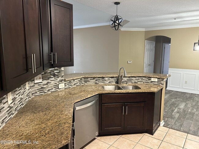 Building Photo - 785 Oakleaf Plantation Pkwy Unit 1011