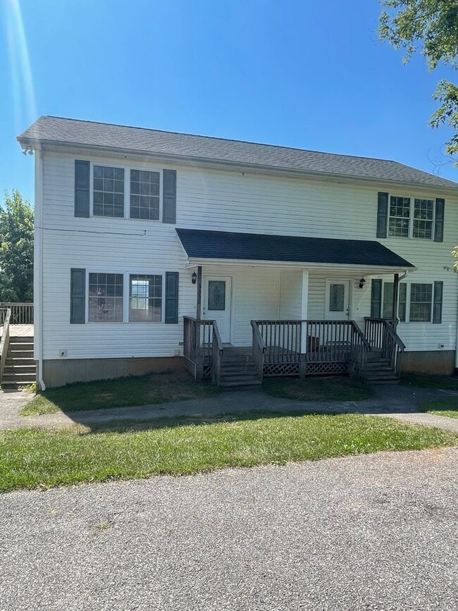 Photo - 3332 Yellow Sulphur Rd Unit Yellow Sulphur - 3332