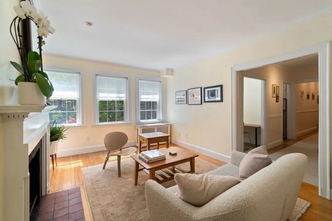 Photo - 21 Chauncy St Unit 28
