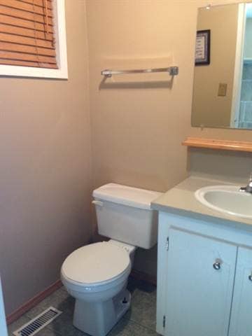 Photo - 10036-10079 AveKey#117