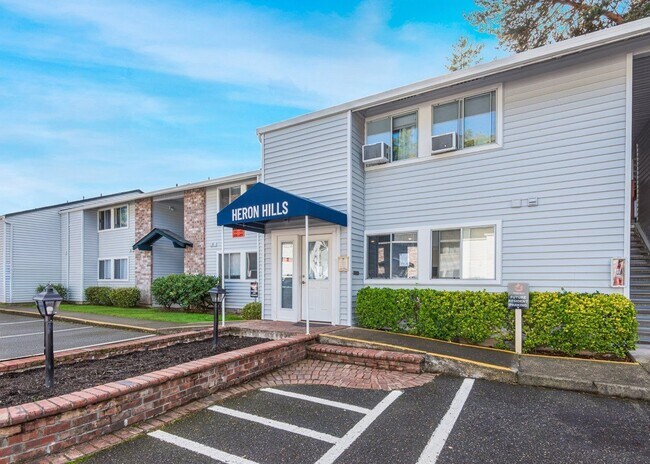 Photo - Heron Hills
