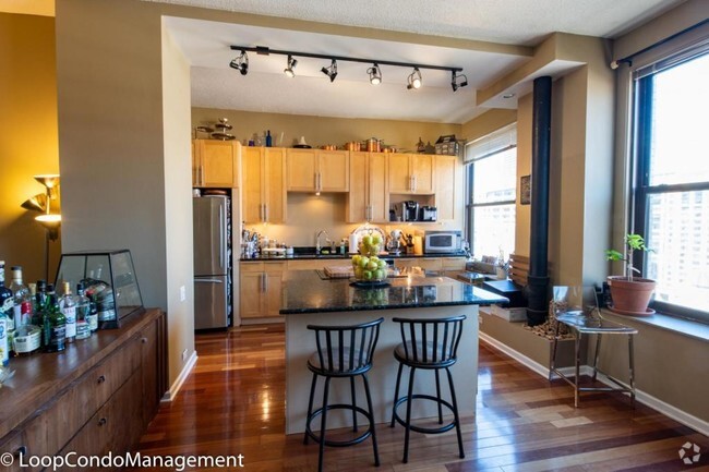 Building Photo - 600 S Dearborn St Unit 1214 Rental