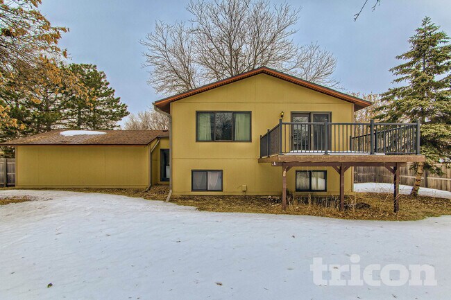 Photo - 3401 75th Ave N