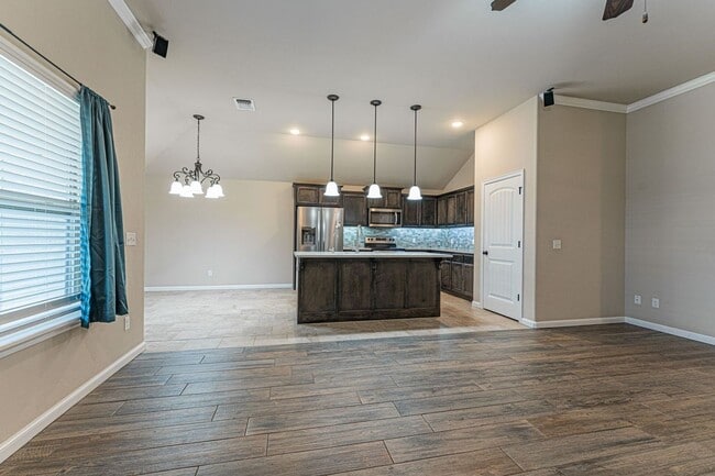 Photo - 3911 Sledmere Ln