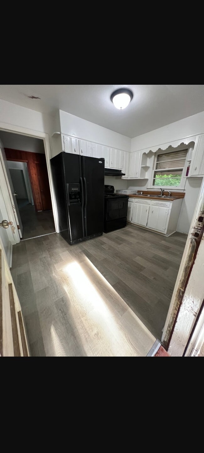 Photo - 1001 Dale Dr SW