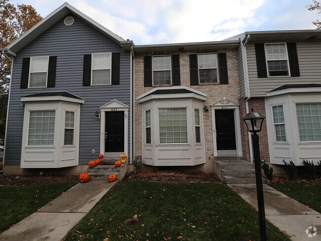 Building Photo - 611 W 460 N St Rental