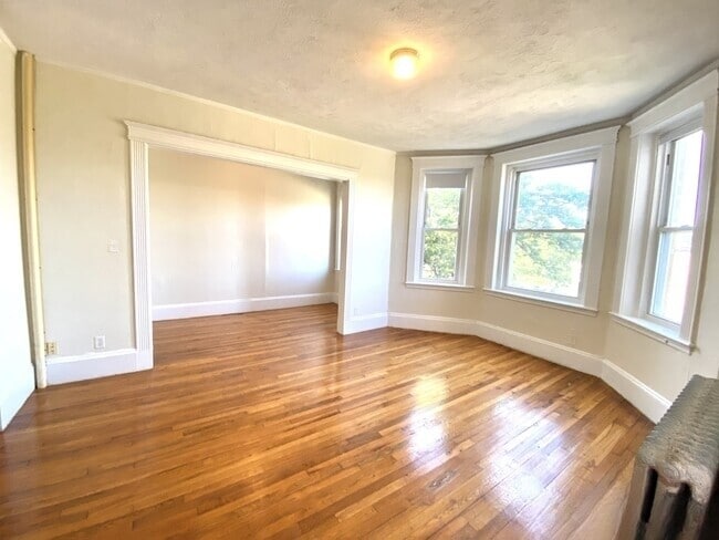 Building Photo - 1283 Commonwealth Ave Unit 2 Rental