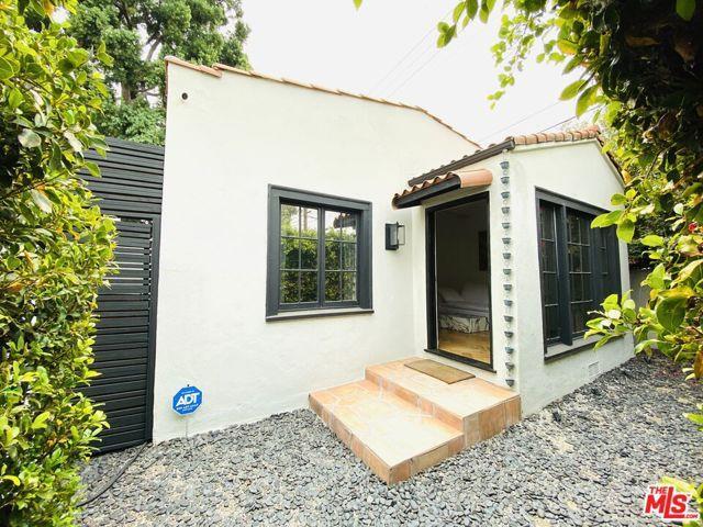 Building Photo - 8062 Waring Ave