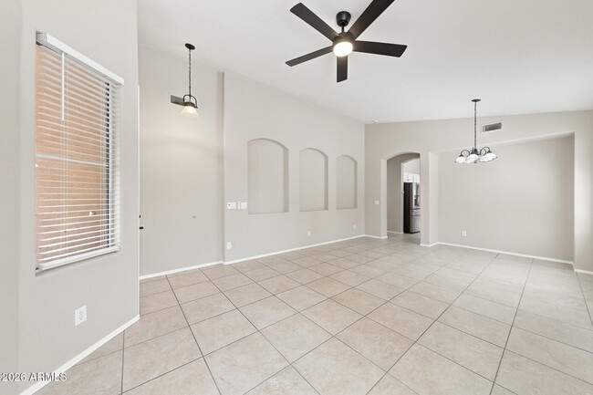 Photo - 1402 E Shannon St