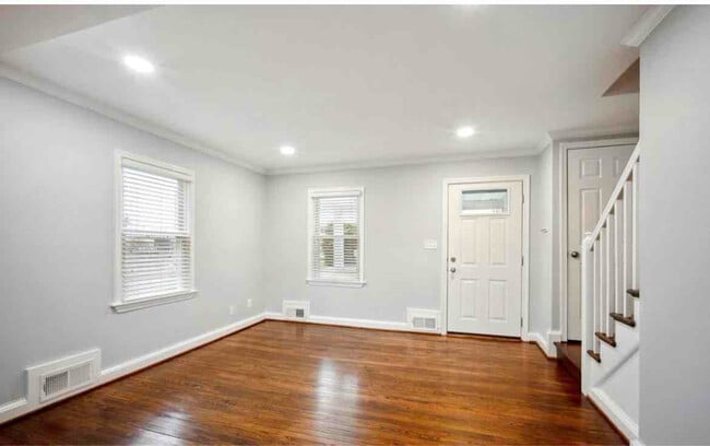Photo - 2836 Fairhaven Ave