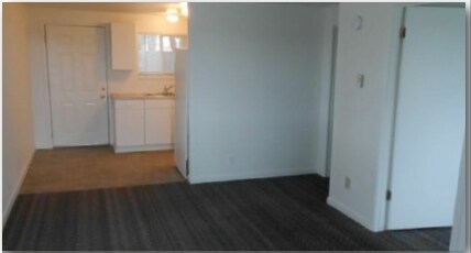 Photo - 25 N Airport Rd