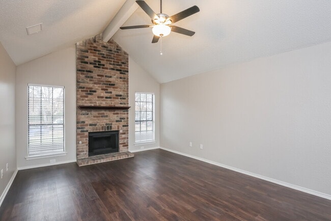Photo - 2241 Collier Ct
