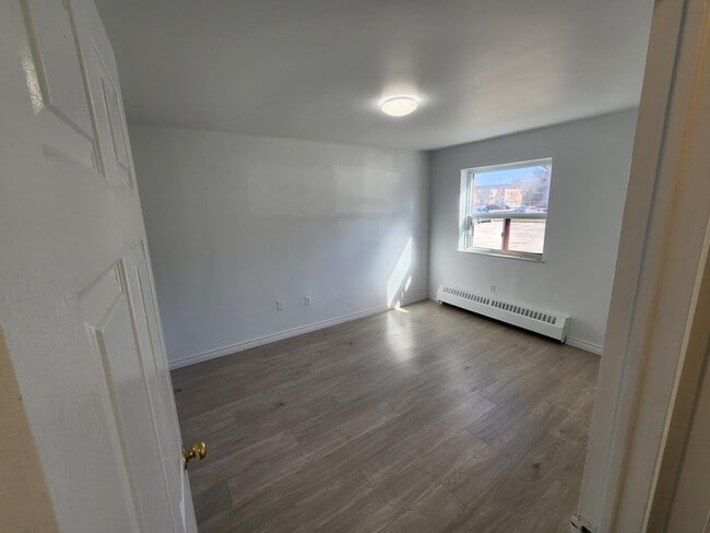 Chambre à coucher - Oshawa Glen Developments Ltd