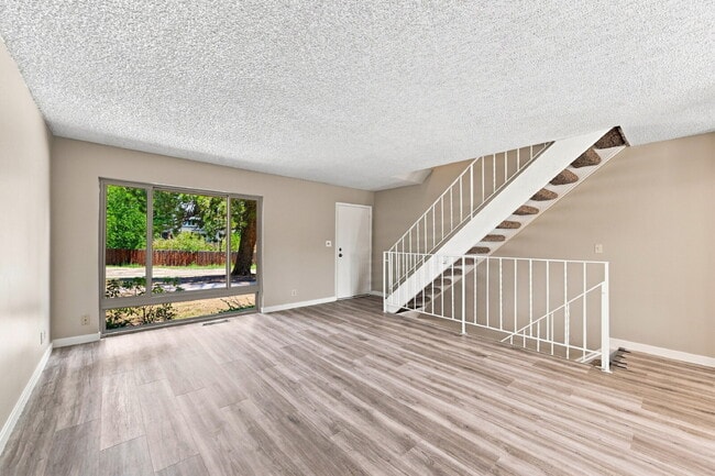 Photo - $2,440.95, 2 Beds - 3 Bath, Single Family Home in Littleton with Brand New Appliances!