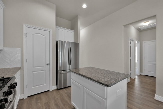 Photo - 40510 Berylline Ln.