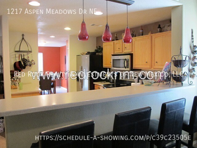 Photo - 1217 Aspen Meadows Dr NE