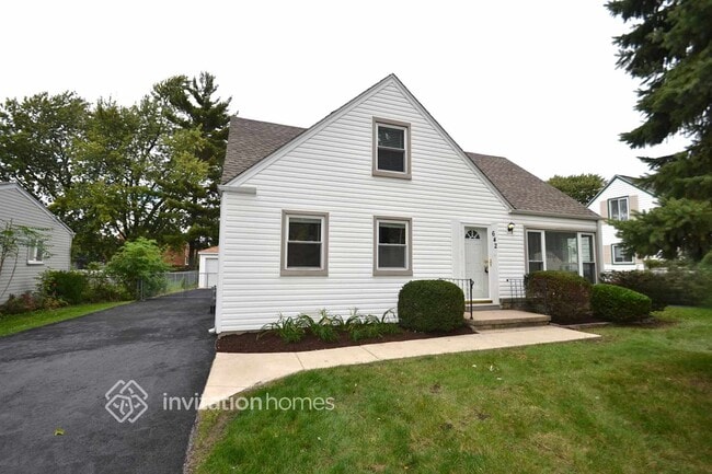 Photo - 642 E Le Moyne Ave