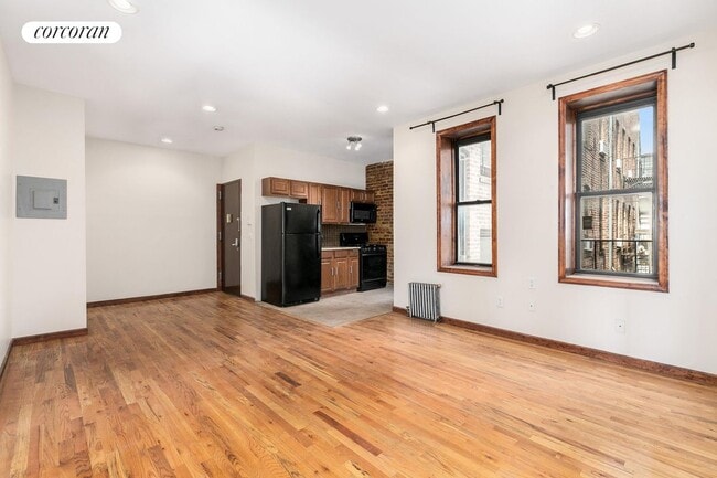 Building Photo - 1016 Union St Rental