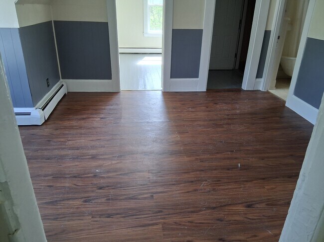 Building Photo - 226 Pine St Unit Apt 3