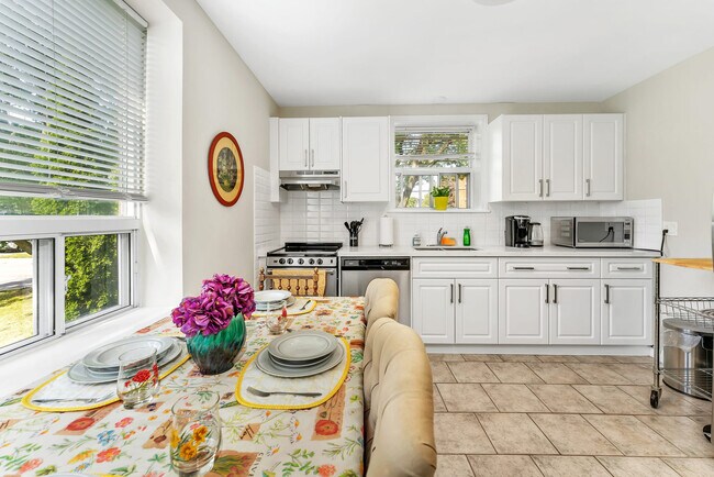 Photo - 2158 Lilnan Ct Unit ID1226156P