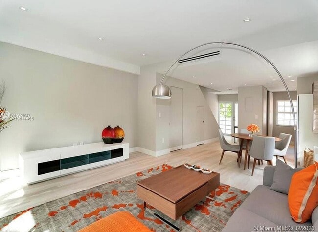 Photo - 307 Majorca Ave