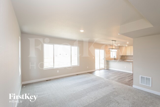 Photo - 10304 Horton Dr