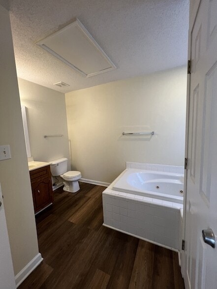 Photo - 132 Ballygar St