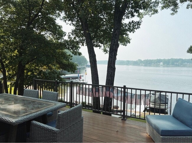 Photo - 1774 E Summer Ct