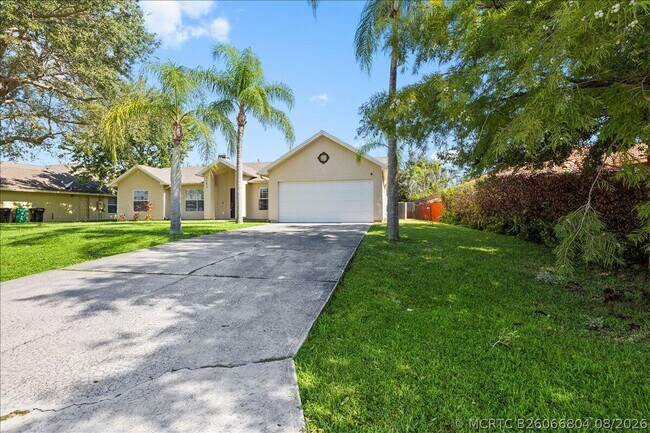 Photo - 2385 SW Neal Rd