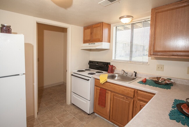 Avalon West Apartment Homes