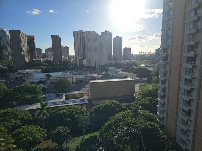 Photo - 1519 Nuuanu Ave Unit 1046