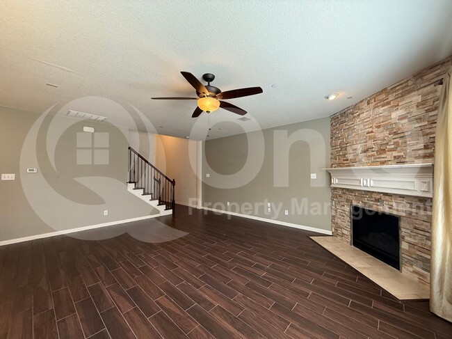 Photo - 392 Dublin St