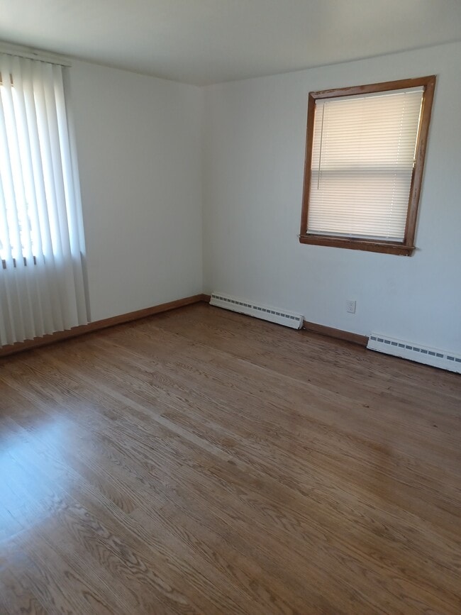 Photo - 5733 W Birch Ave Unit Duplex