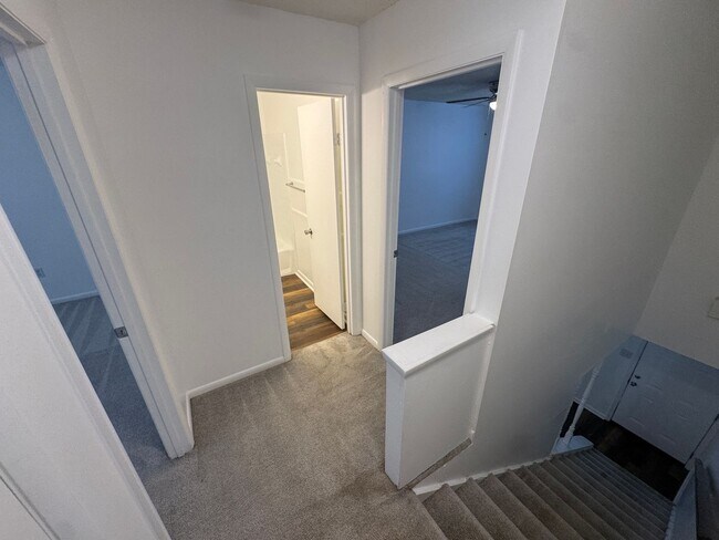 Photo - 8304 Woodview Dr N Unit 8304BWOOD