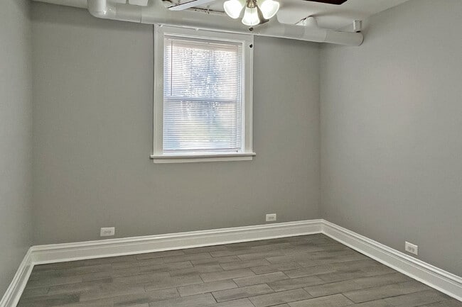 Photo - 326-334 S. Austin Blvd.