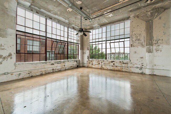 Photo - Mattress Factory Lofts