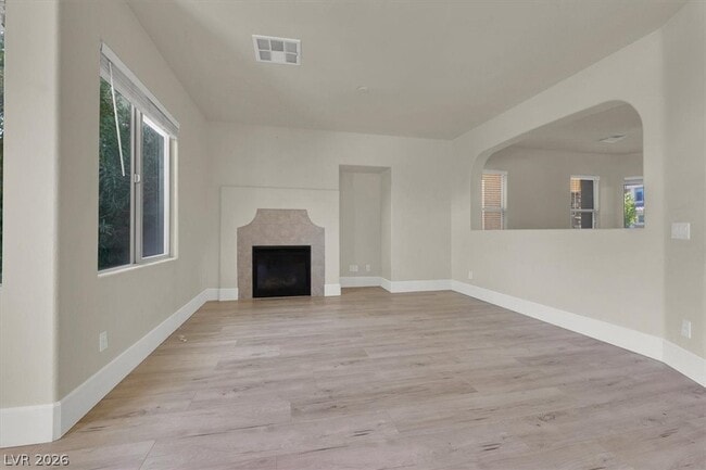 Photo - 446 Center Green Dr