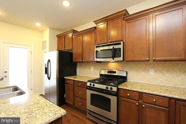 Photo - 23236 Roberts Tavern Dr