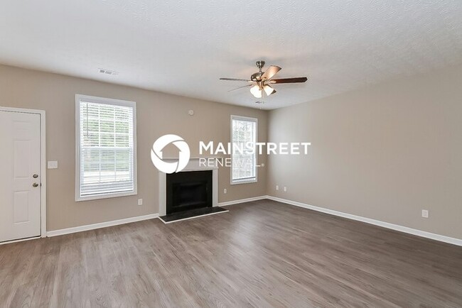 3 Bedroom Pet-Friendly Home in Riverdale, GA with Main Street Renewal