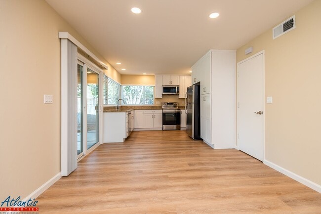 Photo - 6263 Malory Dr