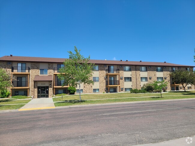 4325 10 Ave S Fargo ND - 4325 Green Apartments