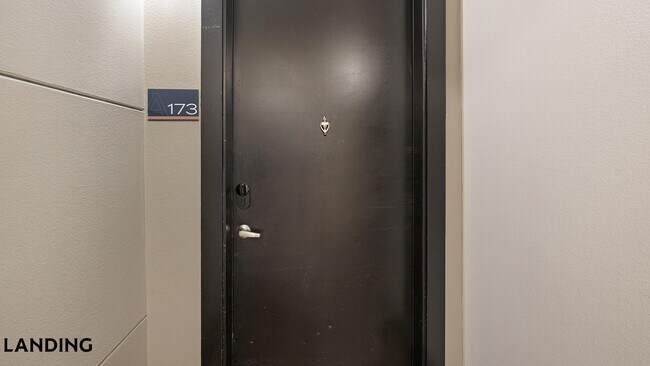 Photo - 1900 Hi Line Dr Unit 268