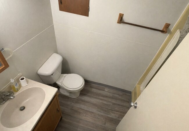 Photo - 614 N Gilbert St Unit 614 1/2