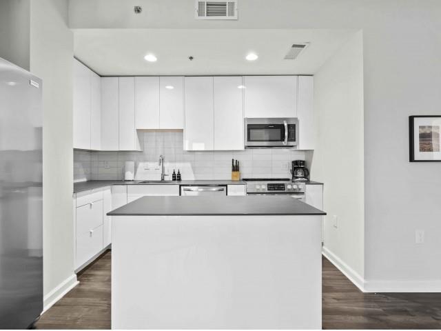 Photo - 1655 Peachtree St NW Apartment Unit 706